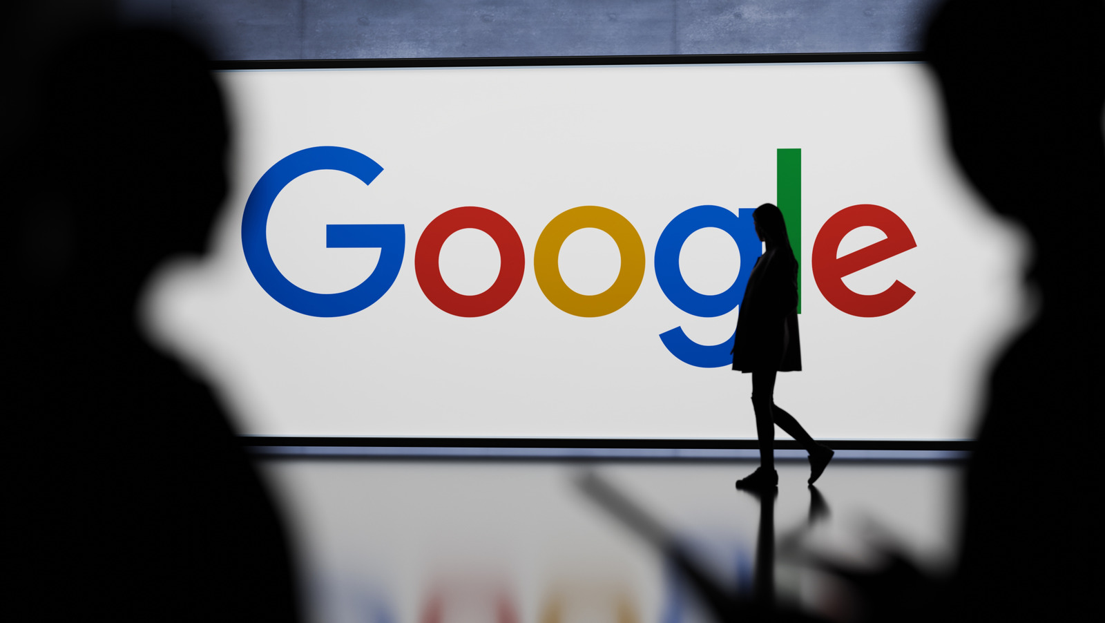 Google Maps’ Black-and-White Mode: Perfect for Walking Adventures