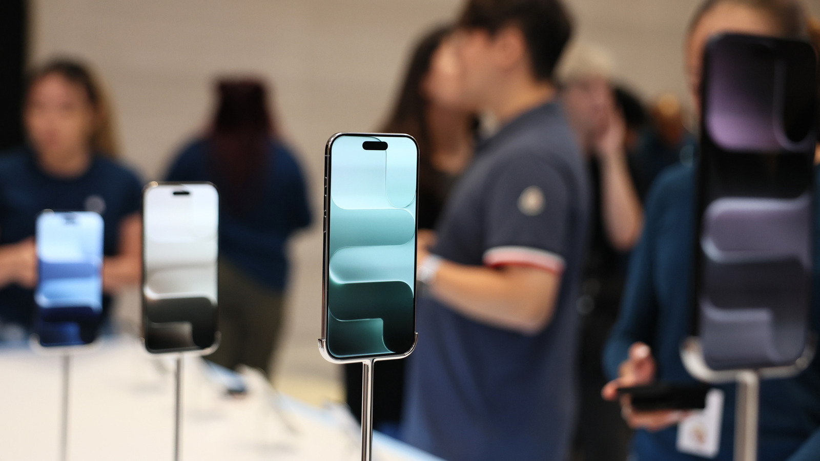 iPhone Air Battery Test: All-Day Performance Revealed!