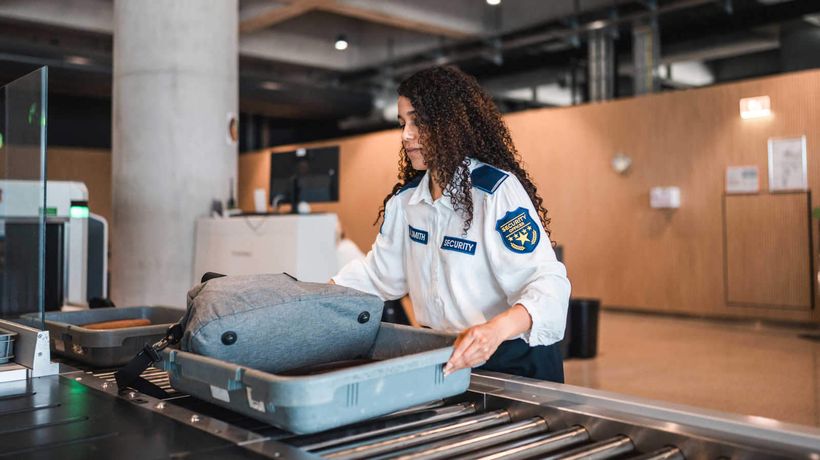 4 Quick Tips for Smooth TSA Electronics Screening