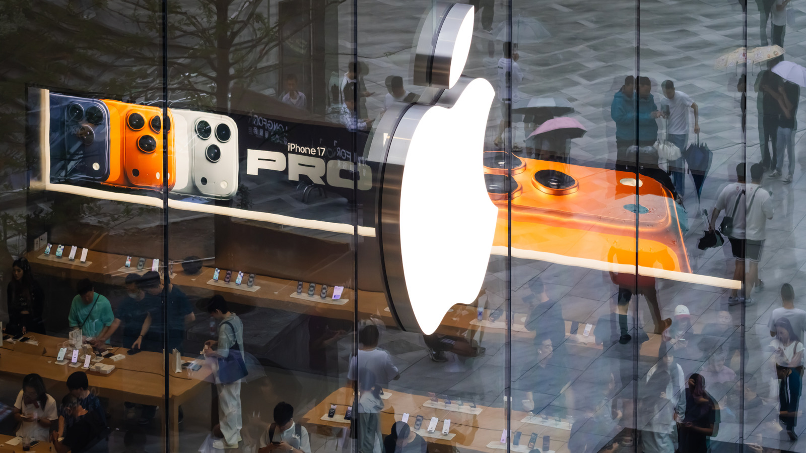 iPhones Set to Challenge Samsung’s Smartphone Dominance by 2029