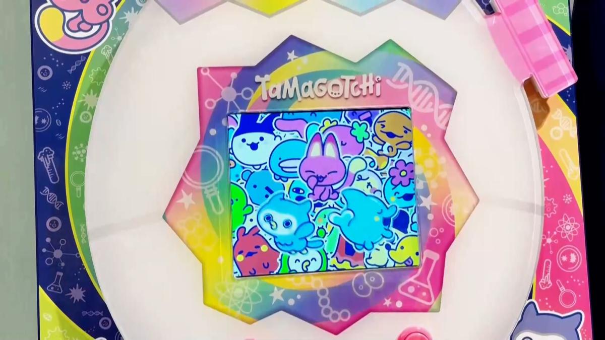 Tamagotchi: 30 años de la icónica mascota digital que enamoró