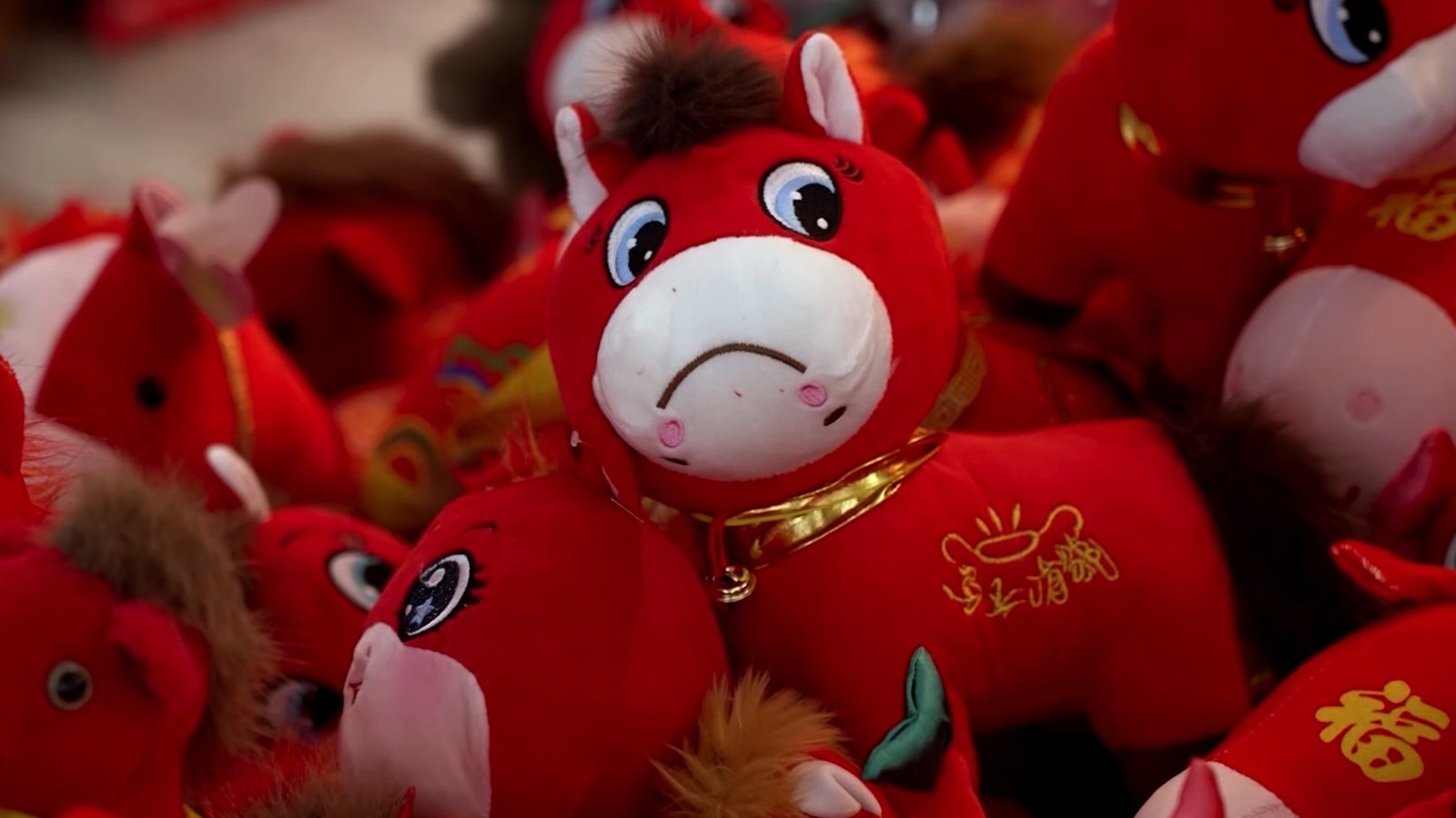 Viral ‘Crying Horse’ Toy in China: The Hilarious Backstory