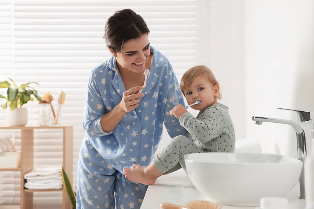Cepillado de dientes en bebés: ¿Cuándo comenzar y cómo hacerlo?
