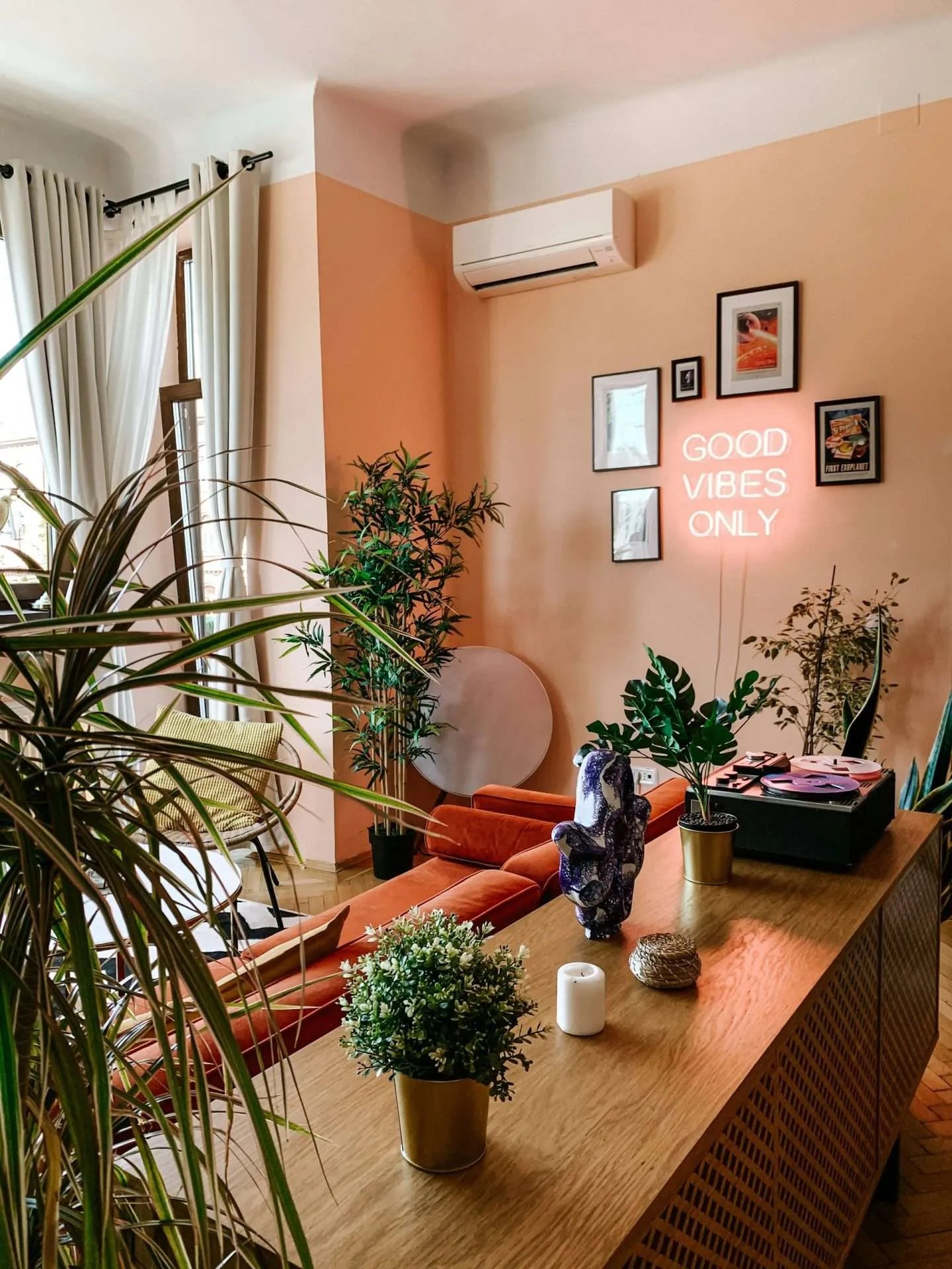 Cool Your Home Stylishly Without Relying on AC Design