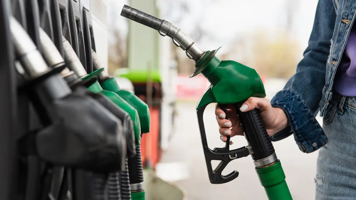 Gobierno reduce apoyo a Magna y quita subsidio a premium