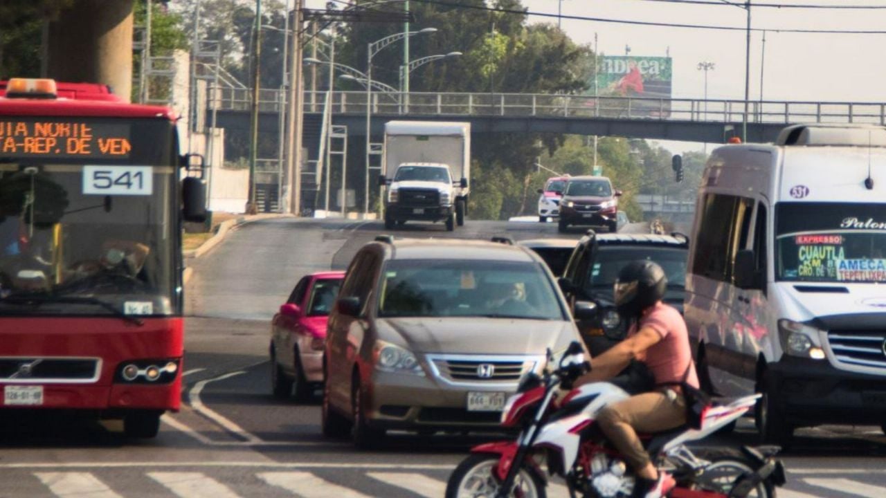 Hoy No Circula 17 de mayo 2026: Autos que Descansan en CDMX y Edomex