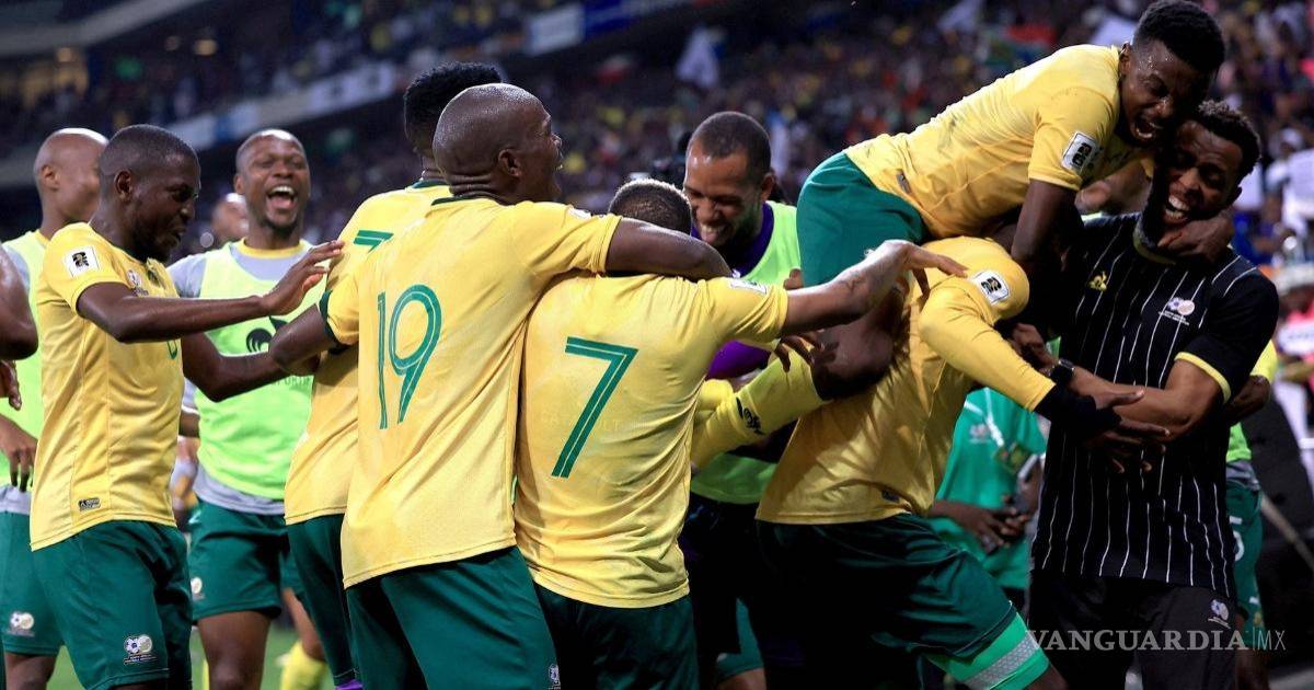 Sudáfrica revela sus 26 convocados para el duelo en el Azteca contra México