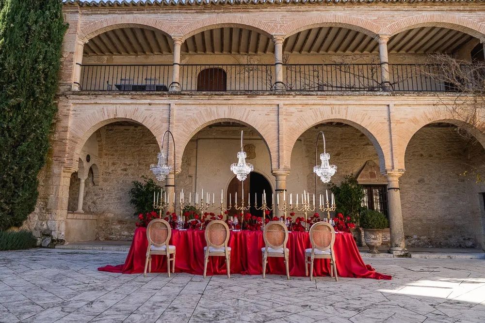 Alquileres El Alemán: Mobiliario Premium para Eventos en Andalucía