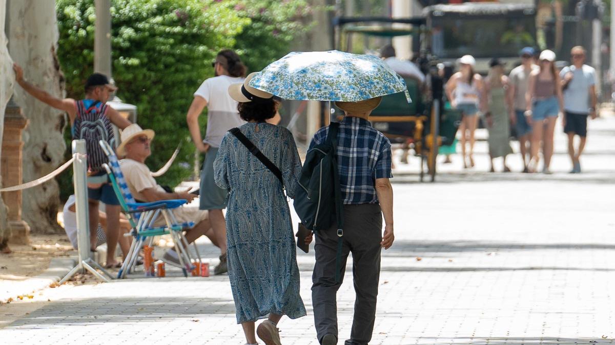 Irán y la contención de precios: turismo alcanza nuevo récord este verano