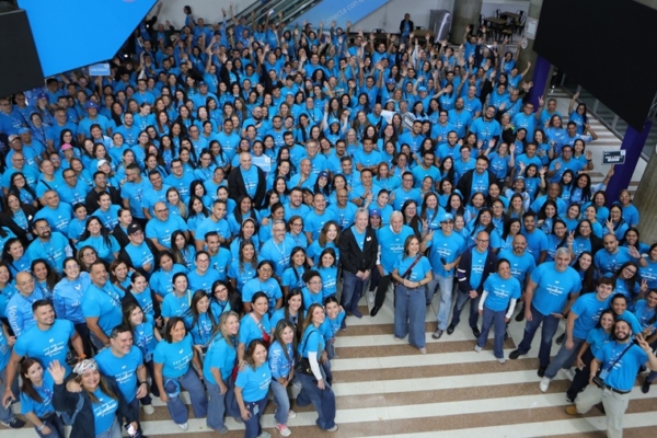 Movistar apoya a 2.500 personas en el Día del Voluntariado