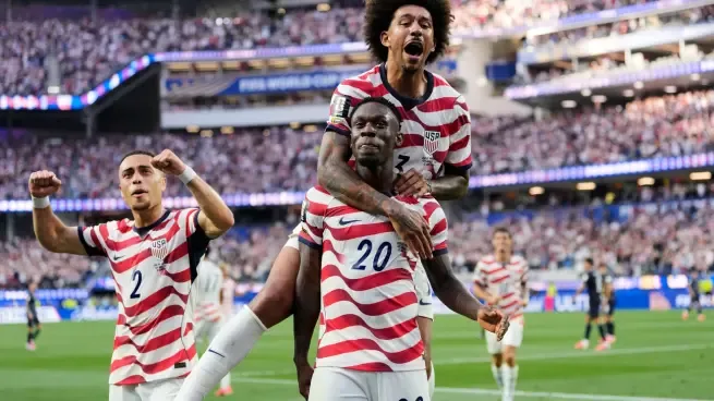 Mundial de Fútbol: EE. UU. arrasa 4-1 a Paraguay en su debut