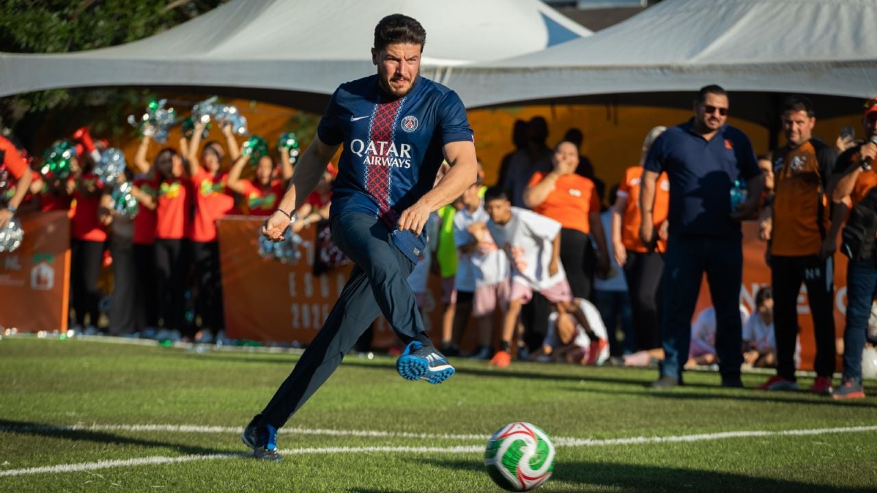 Nuevo León suma 550 canchas nuevas para 650 mil alumnos antes del Mundial