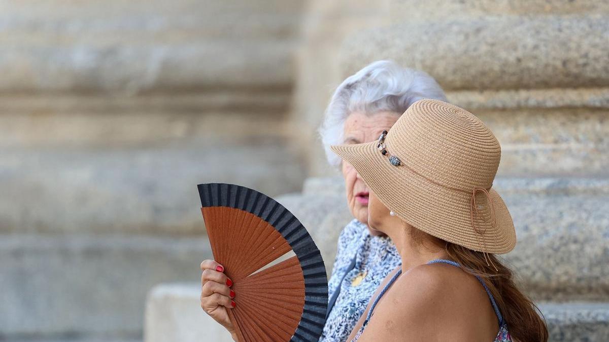 Ola de calor: 45 grados en Andalucía, más de 43 en Cantabria