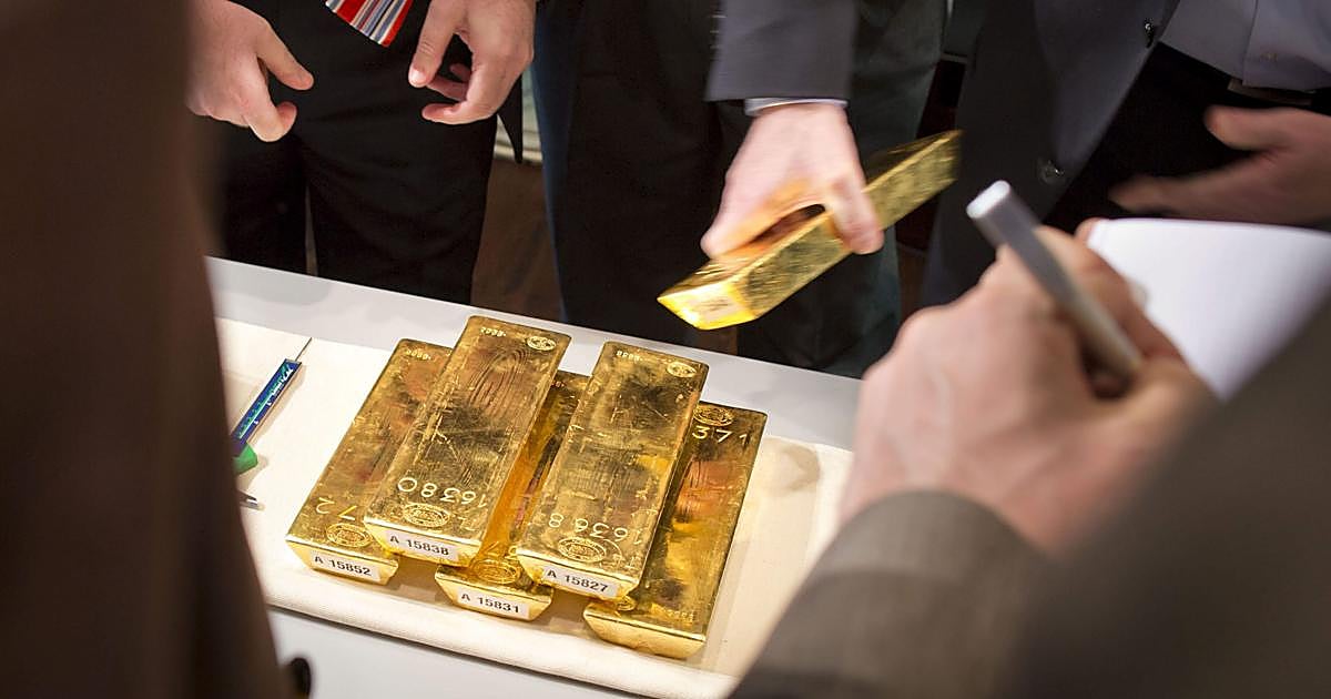 Oro: ¿Qué esperar de su compra por bancos centrales en alza de tipos?
