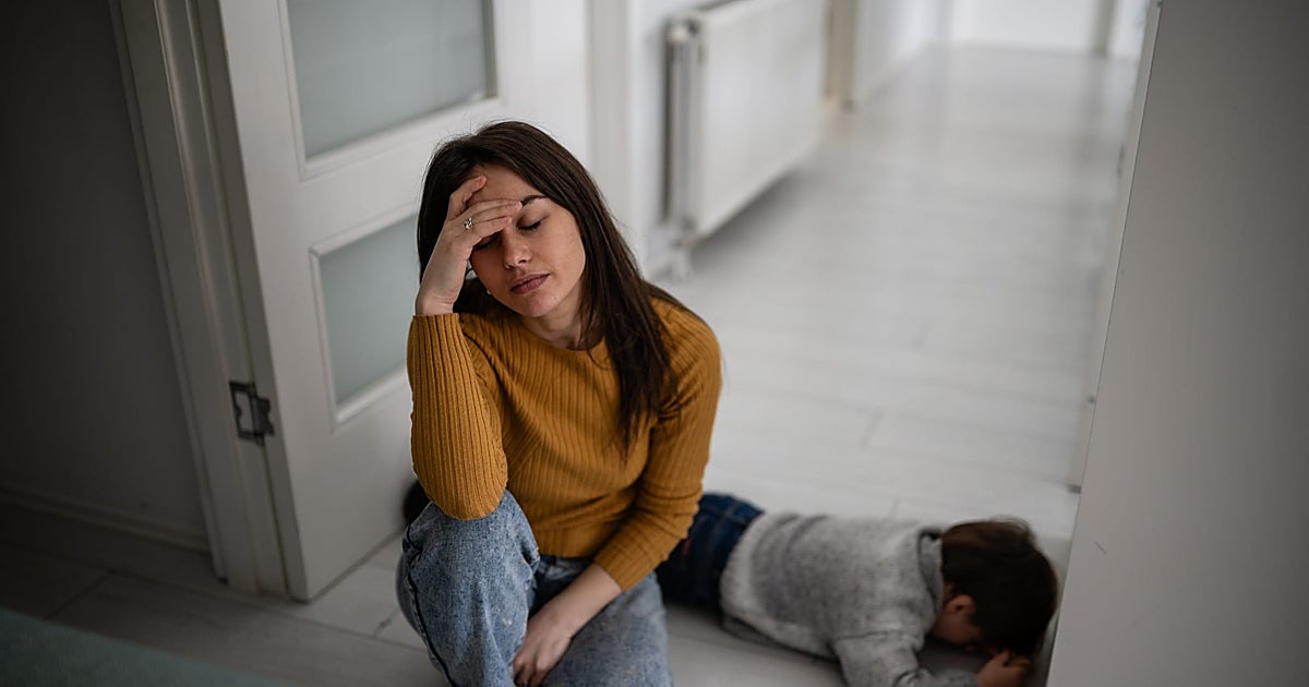 Peaje emocional: el costo oculto que enfrentan muchas madres