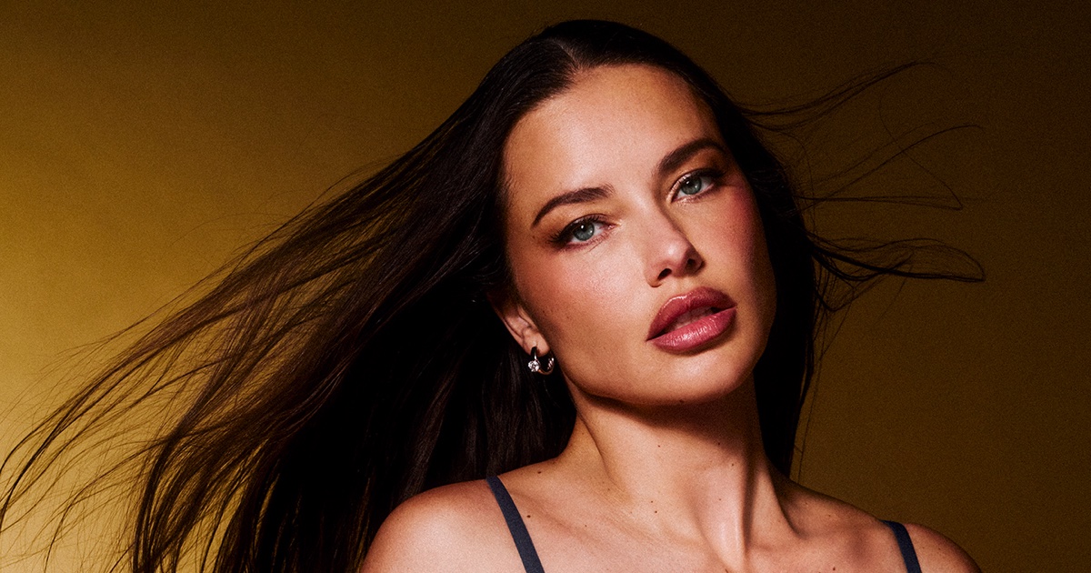 Adriana Lima Stuns at Victoria’s Secret FlexFactor Event