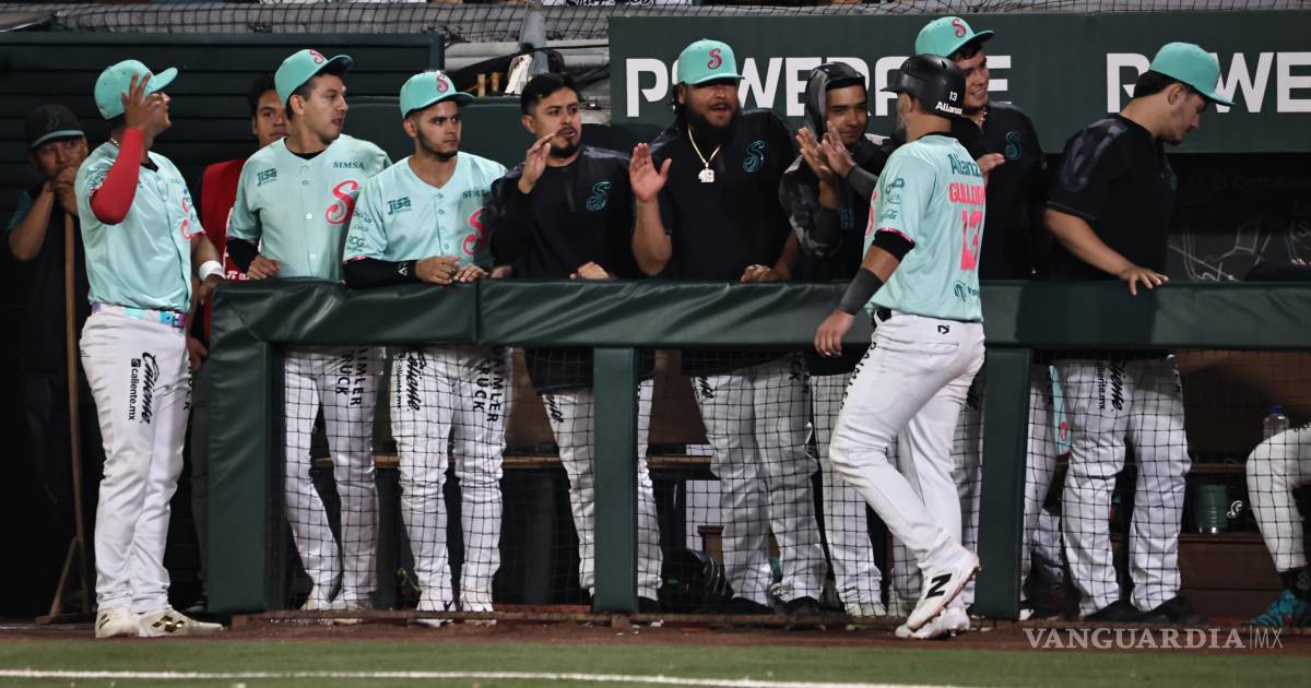 Saraperos derrota 5-2 a Caliente de Durango en inicio de serie