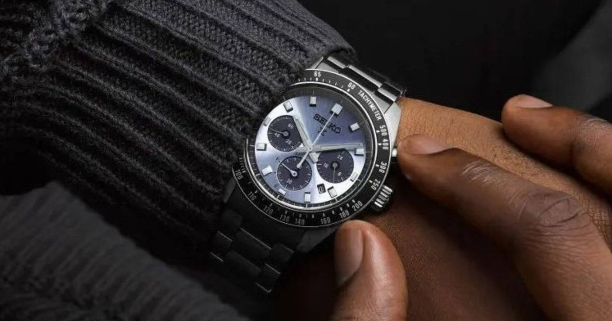 Seiko lanza rebajas en el cronógrafo Blue Panda para conquistar el mercado