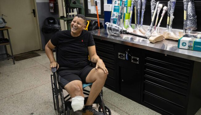 Adrián: La meta inspiradora de un amputado del terremoto en Venezuela