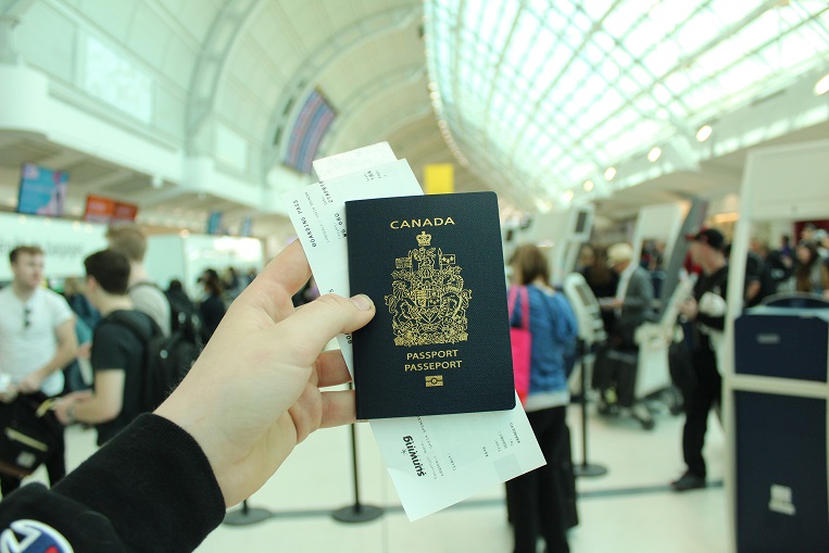 Canadian Passport Surpasses US in Global Travel Access