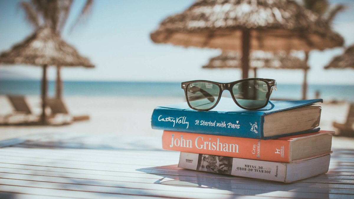 Desconectar en vacaciones: el error que te impide descansar bien