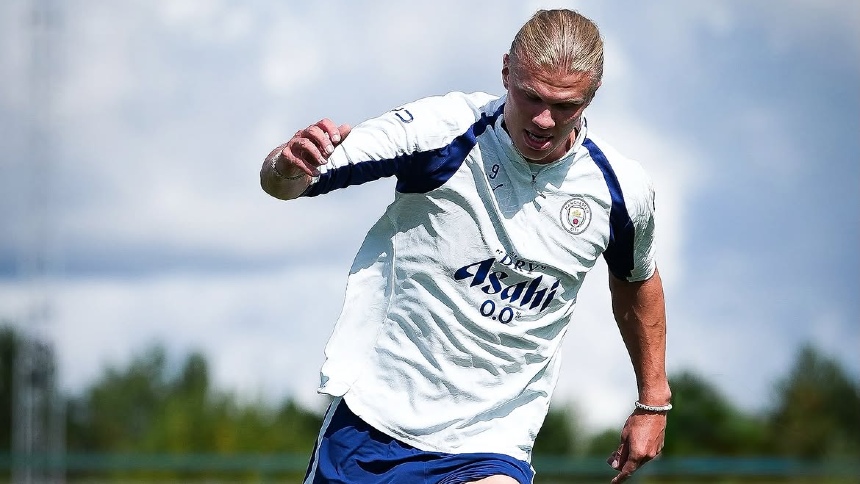 Erling Haaland sorprende con su nuevo look y arrasa en redes