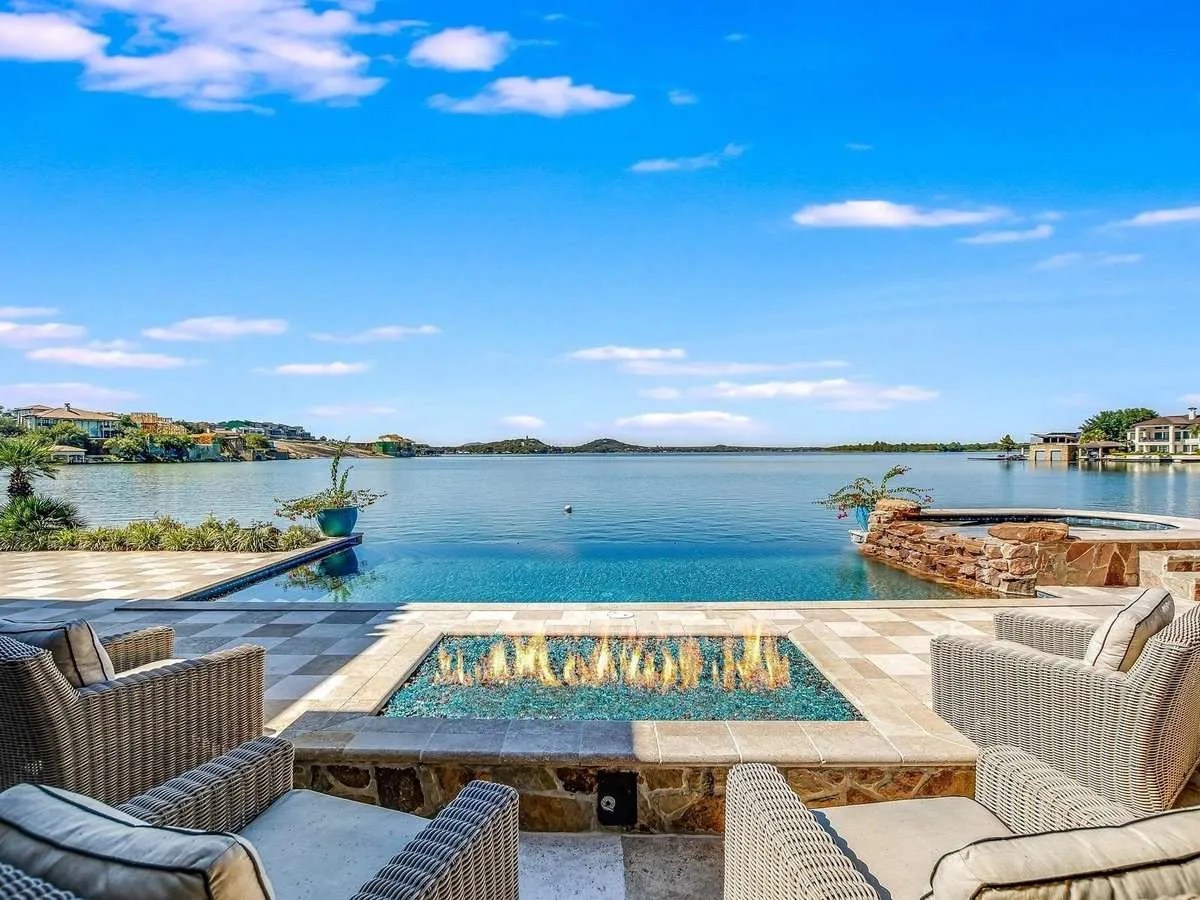 Lake LBJ: Discover Why It’s Texas’ Top Waterfront Real Estate Spot