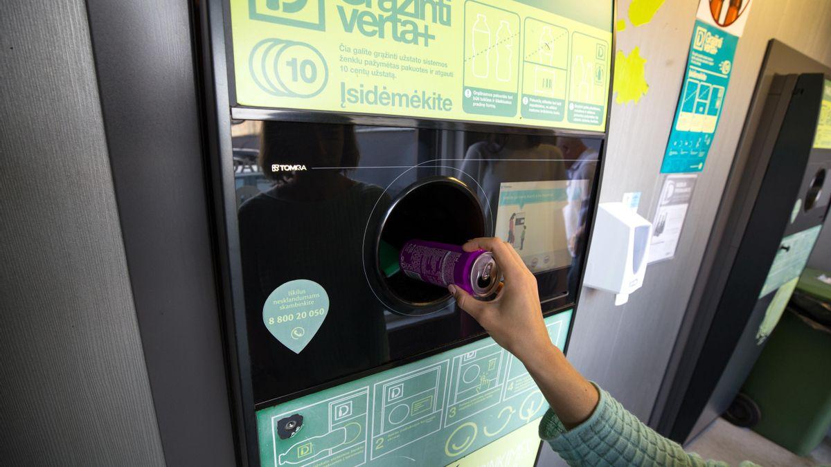 Nuevo sistema de depósito para reciclar botellas en España