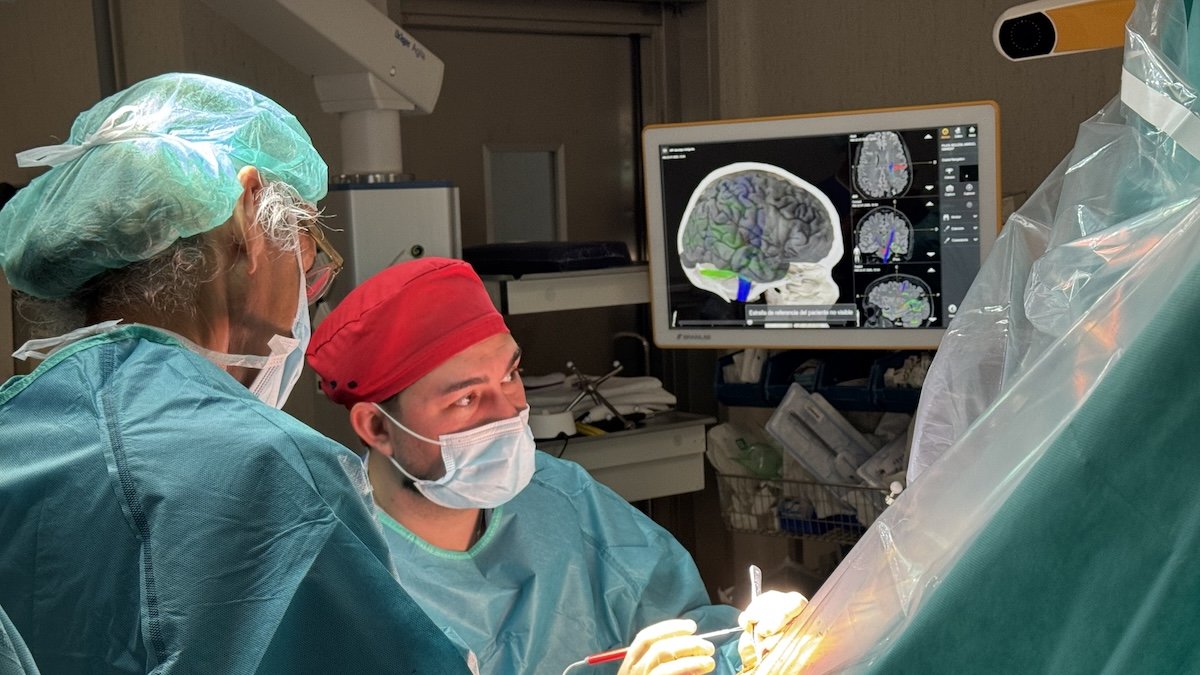 Reconocer emociones en cirugía cerebral para preservar funciones claves