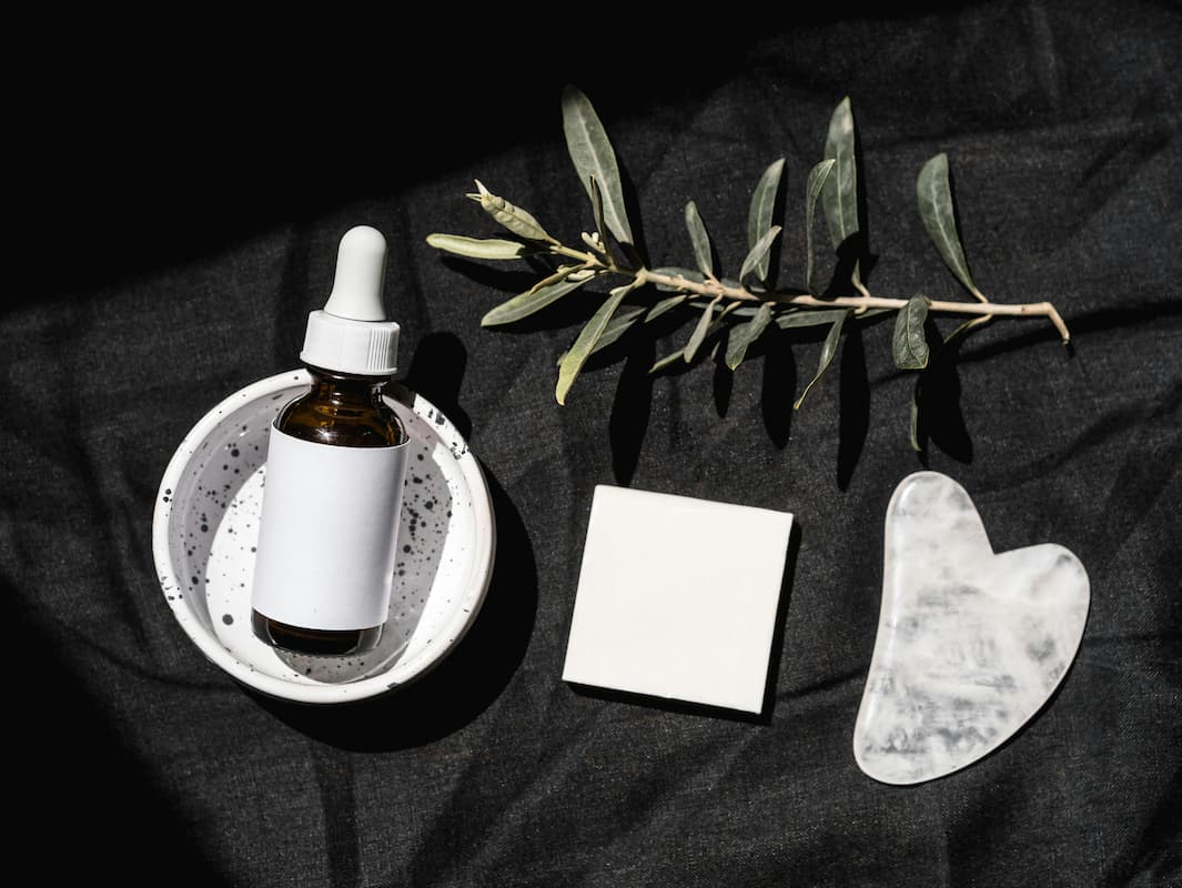 Allantoin Benefits: 5 Reasons It’s Perfect for Sensitive Skin