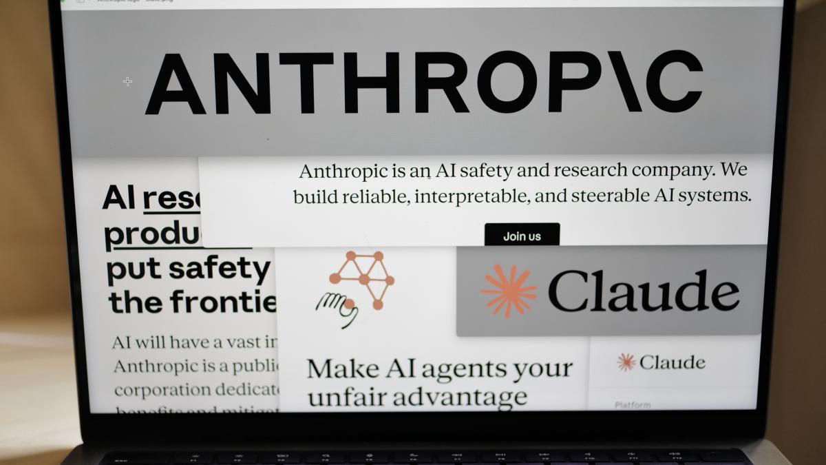 Anthropic desmantela complots con IA en investigación de armas biológicas