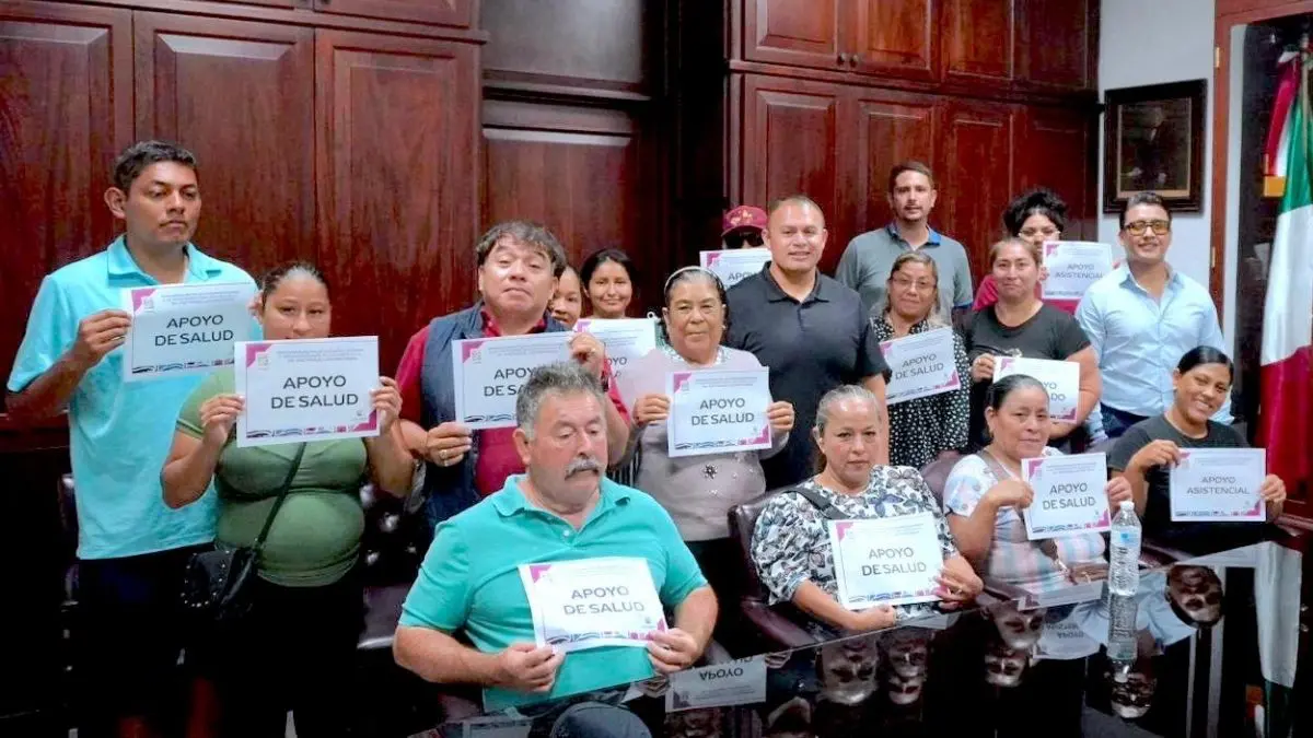 Apoyos de salud y traslados para familias en colonias de Los Cabos