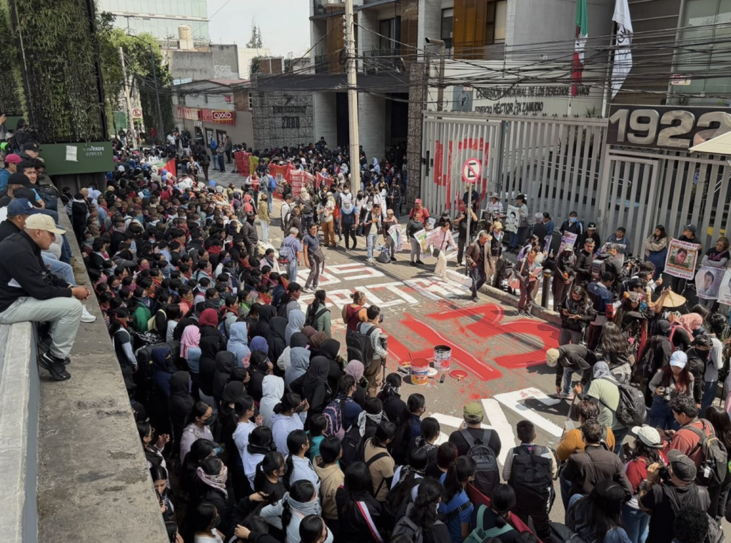Ayotzinapa: Sheinbaum anuncia nuevas líneas de investigación el lunes