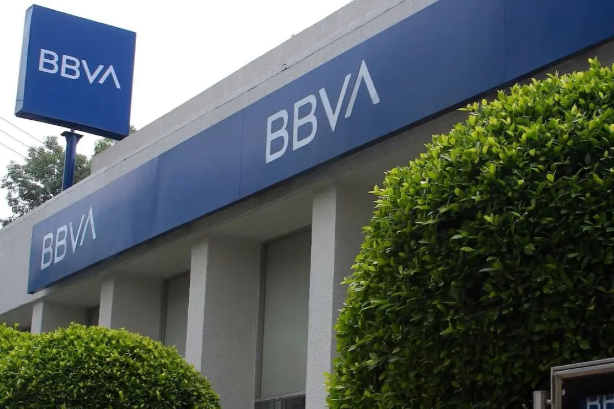 BBVA México: Ajustes en horarios de atención y lo que debes saber