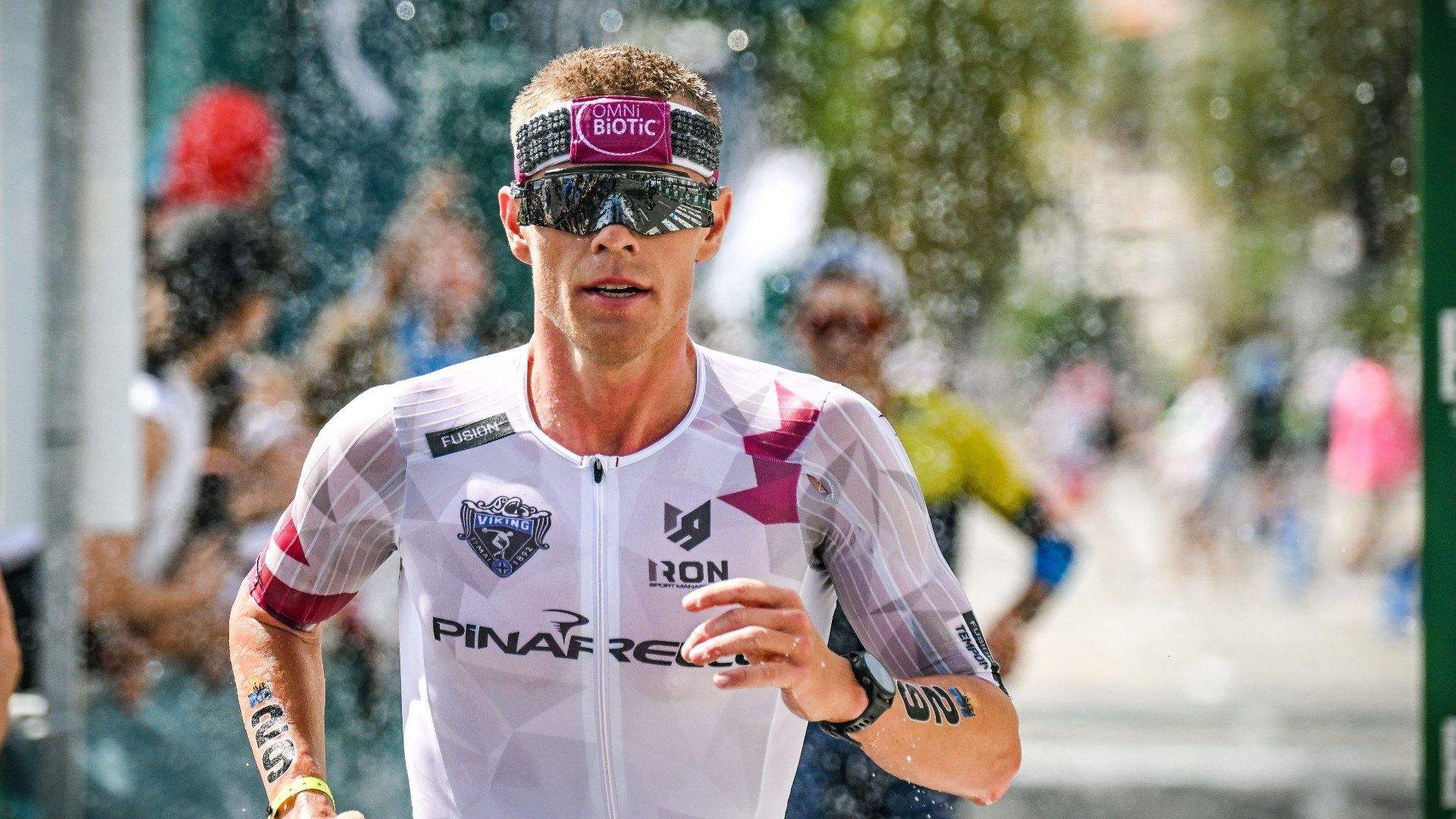 Baja de Casper Stornes impacta en el Mundial IRONMAN 2023