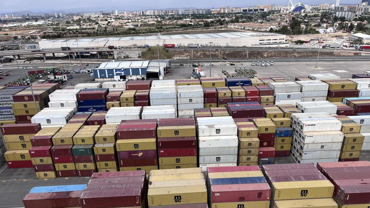 Importaciones crecen más del doble que exportaciones en 2023