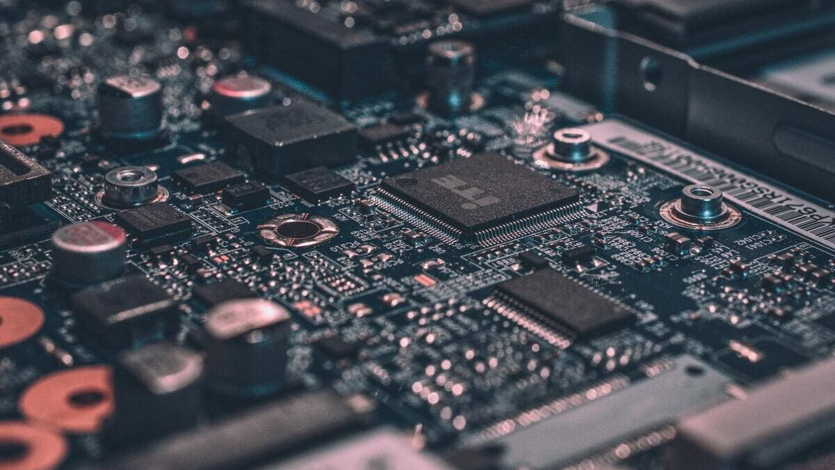 Placas base: Aumentarán de precio por los nuevos costes