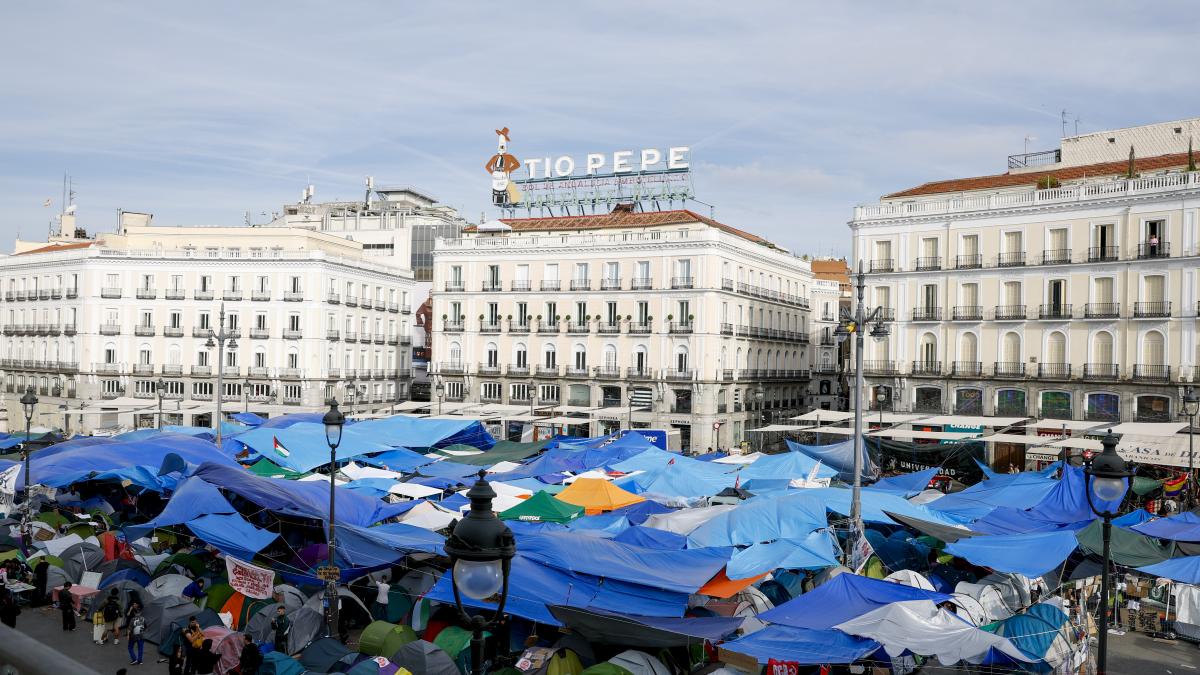 Derechos Devaluados: Reflexiones de Mariano Guindal sobre la Crisis