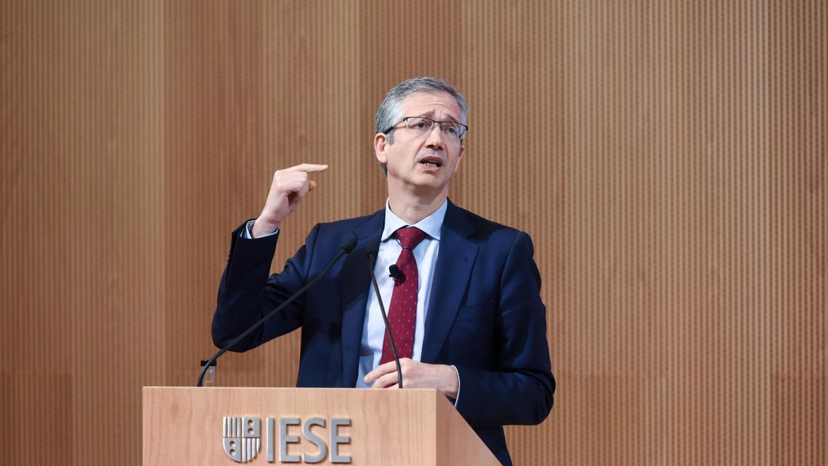 Hernández de Cos: Apoyo total del Gobierno para presidir el BCE
