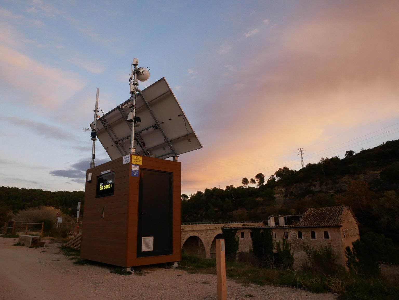 Monitoreo Sostenible: Tecnología Avanzada para Zonas Rurales