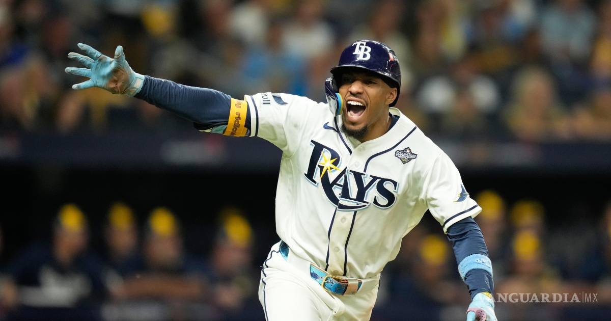 Rays aplastan a Brewers y lideran la Serie Mundial 3-1