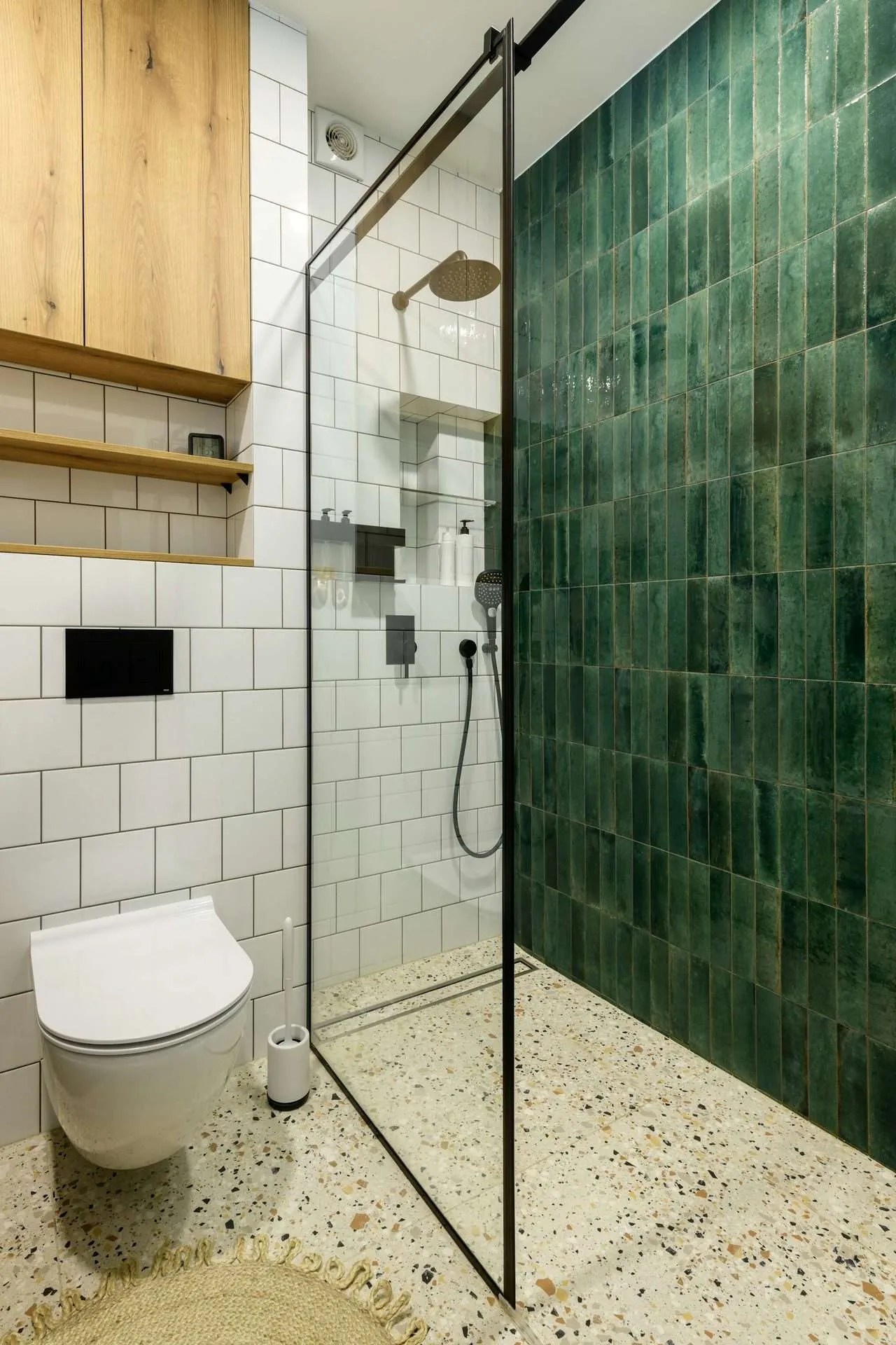 Subway Tile Bathroom Inspiration: Colors, Layouts & Grout Tips
