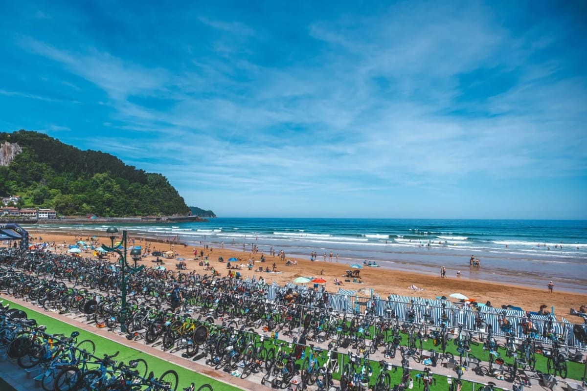 Zarautz 2027: 650 dorsales disponibles para el triatlón ideal